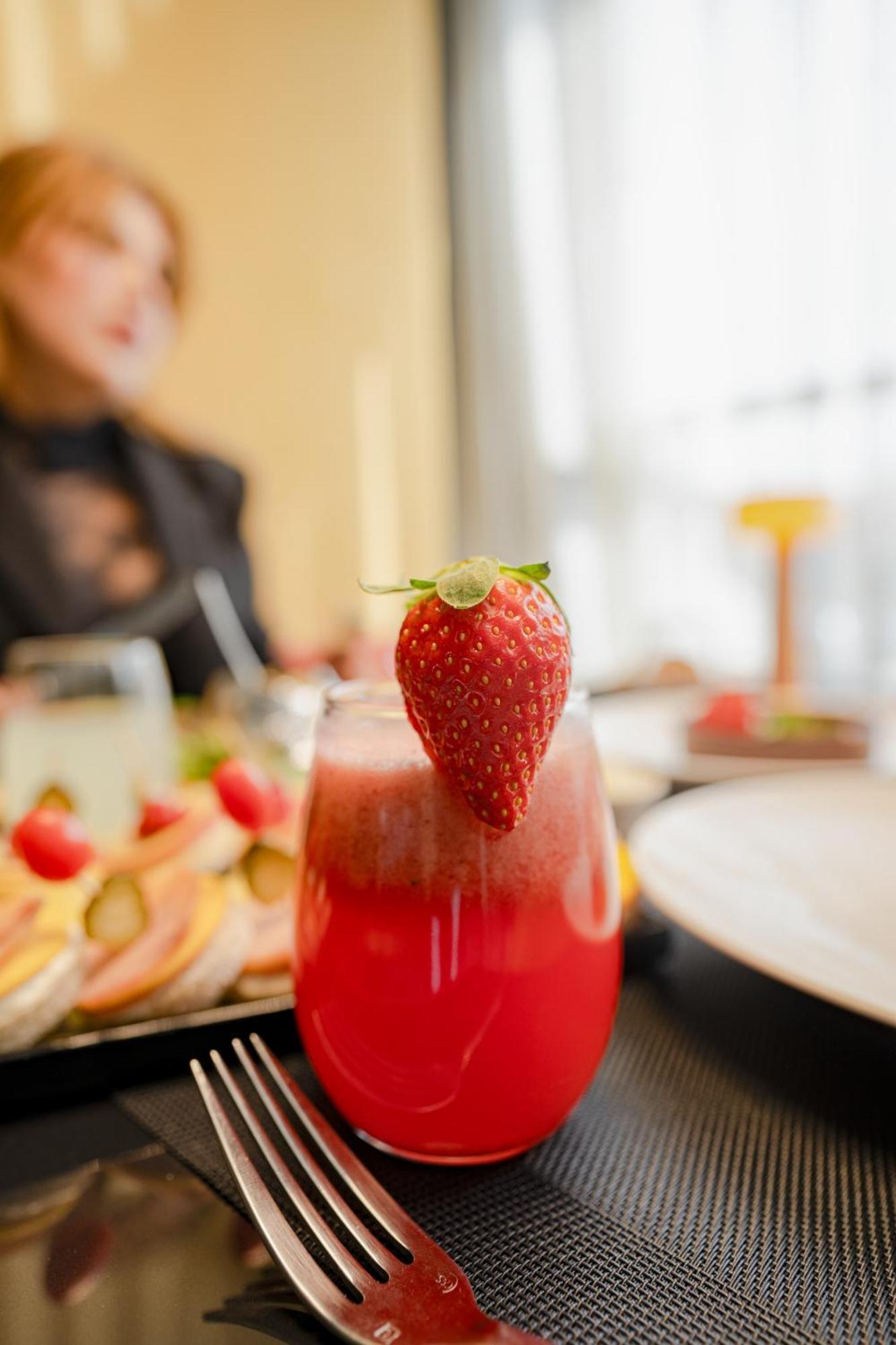 Fourteen Hotel Ain Sebaa カサブランカ エクステリア 写真