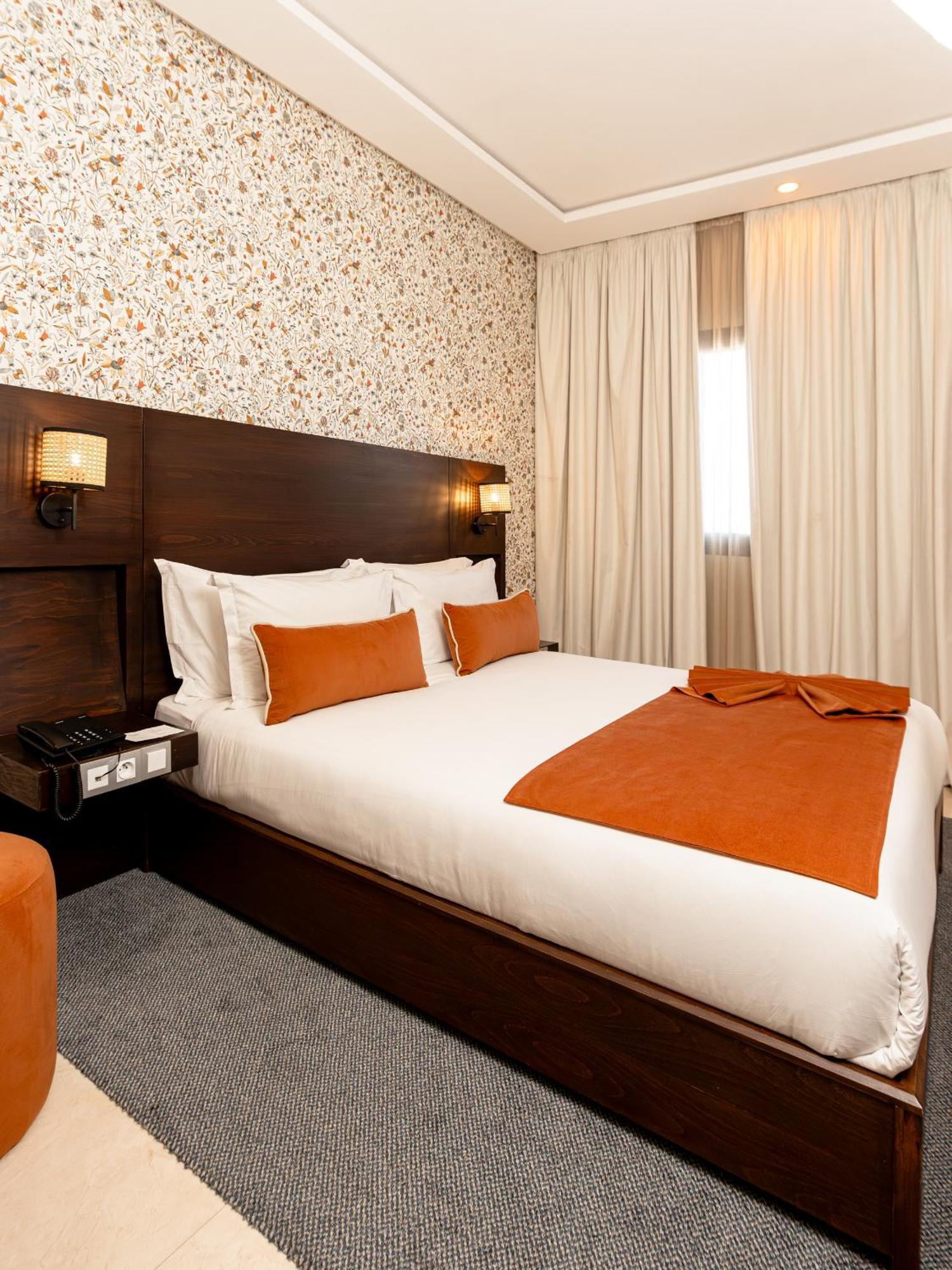 Fourteen Hotel Ain Sebaa カサブランカ エクステリア 写真